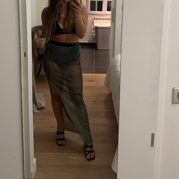 Diamanté mesh maxi split skirt - Picture 6 of 6